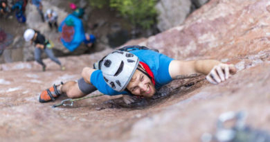 Bouldering vs. Sport Climbing: The Difference