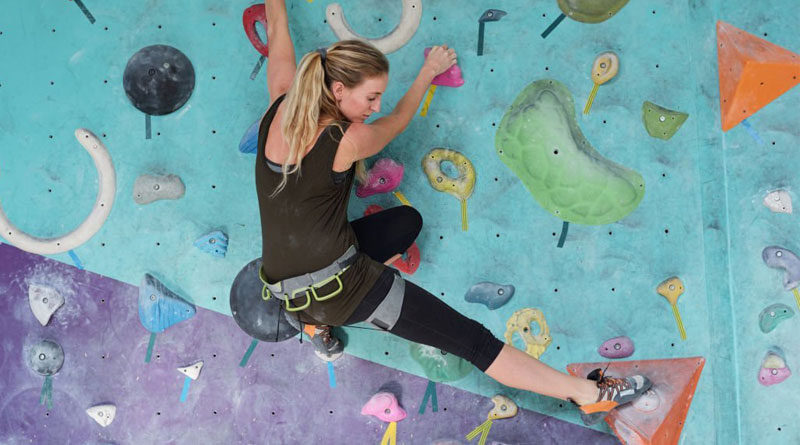 What to Wear to a Rock Climbing Gym?