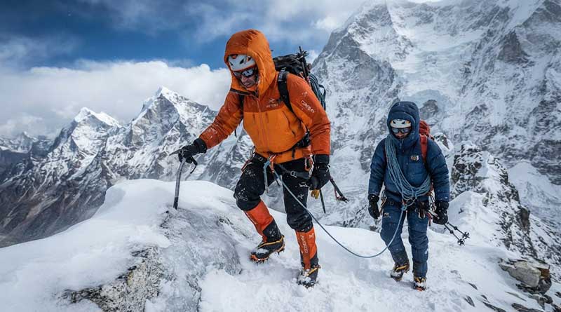 Best Down Jackets for Mountaineering